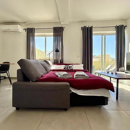 Modern Penthouse Appartement Pietà